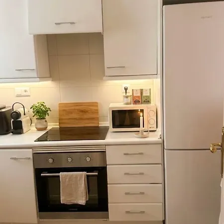 Διαμέρισμα Cosy Vacation Place Μαρμπέλλα